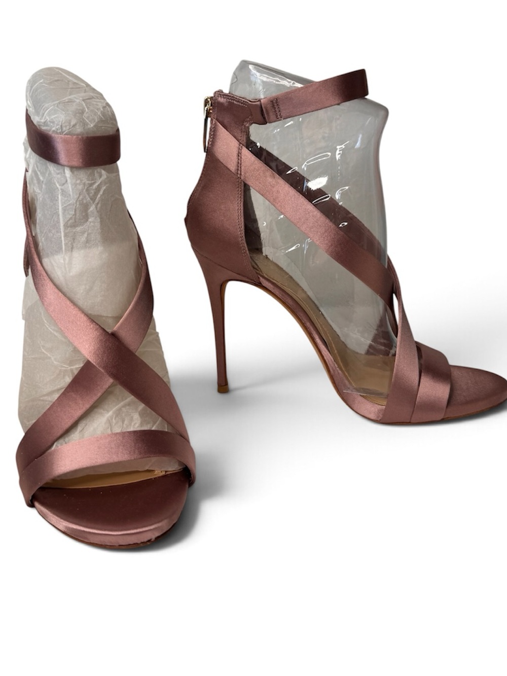 NEW Vince Camuto Imagine Devin Slim Stiletto Heel Crisscross Strappy Sandal 9M